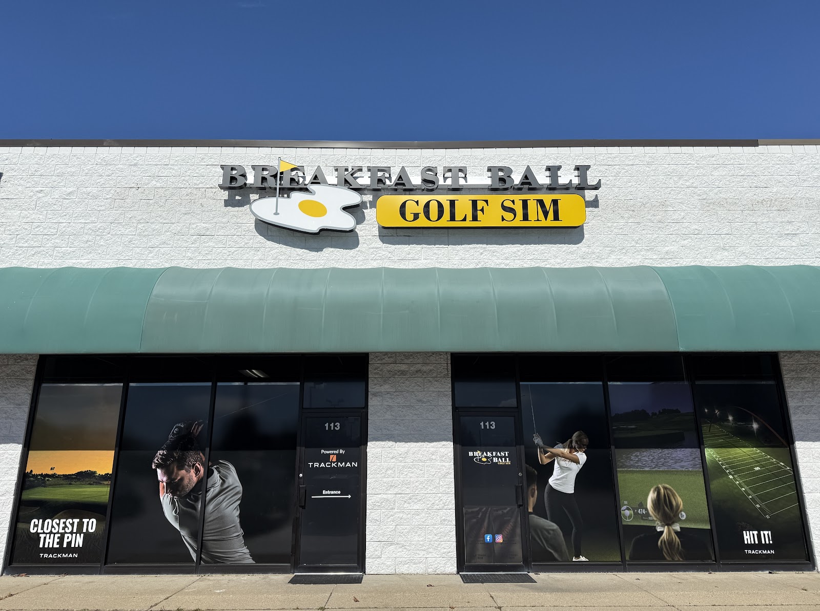 Breakfast Ball Golf Sim — photo