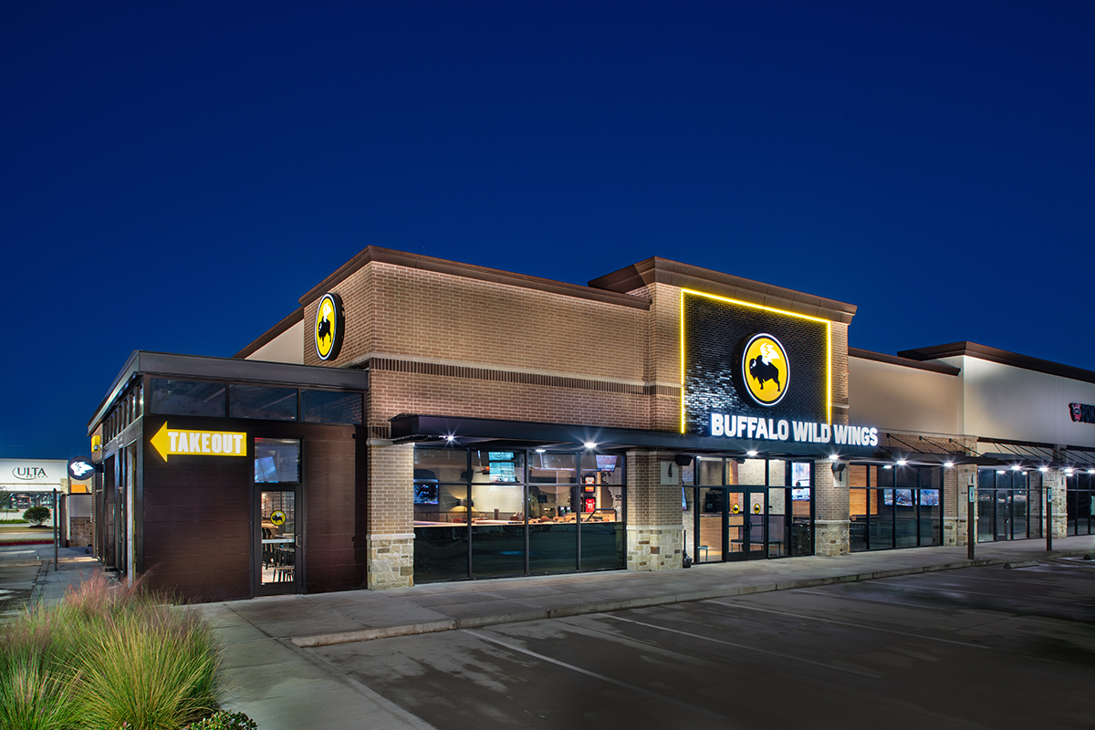 Buffalo Wild Wings in Waterford Township