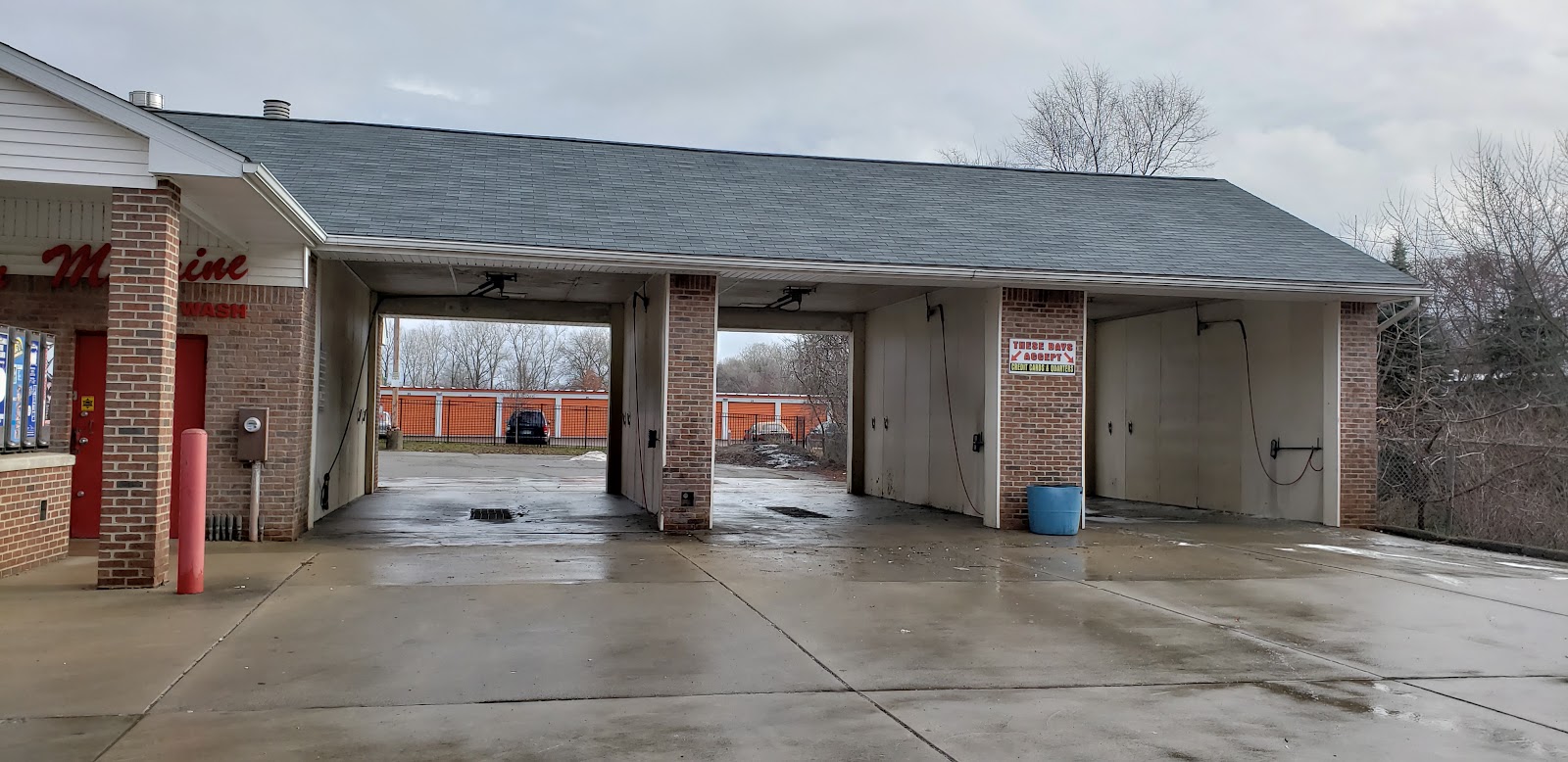 Clean Machine Car Wash — photo