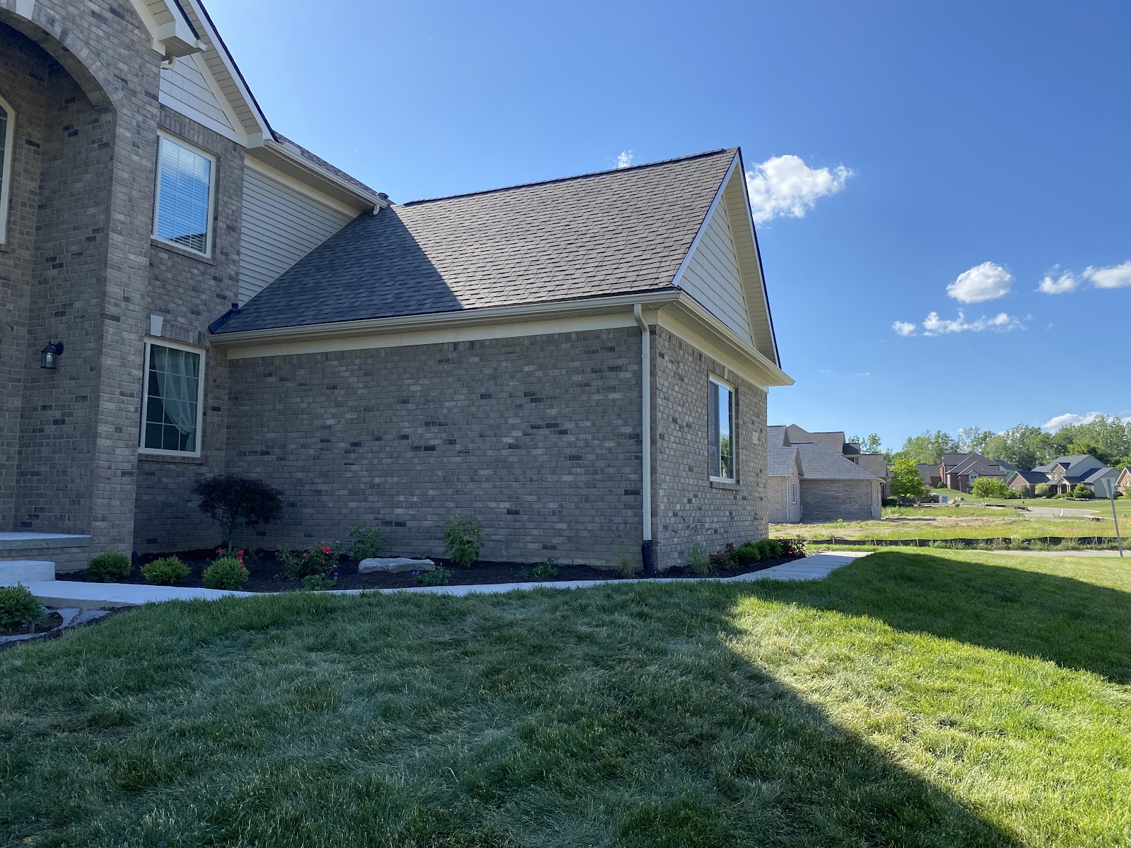 Elowsky Lawn Services of Michigan — photo