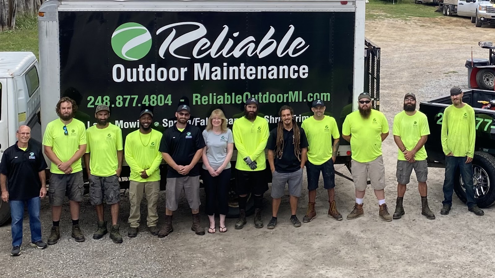 Reliable Outdoor Maintenance — photo