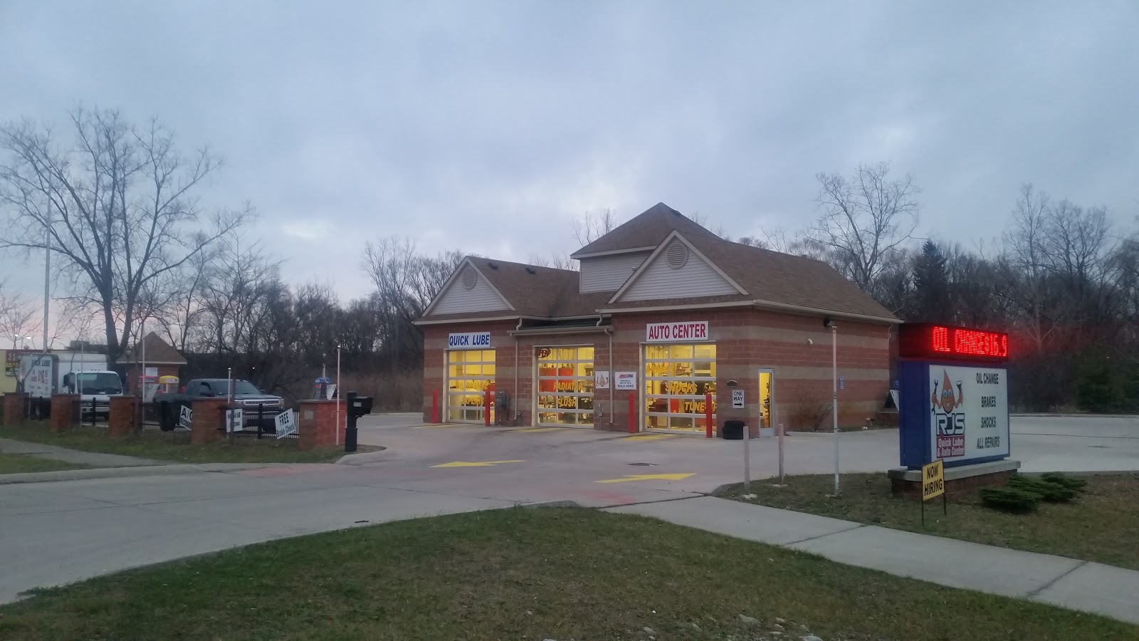 RJS Quick Lube and Auto Center — photo