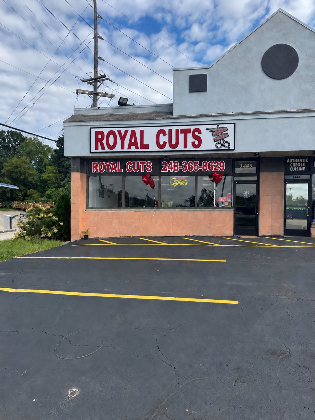 Royal Cuts — photo