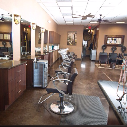 Salon Suzette — photo